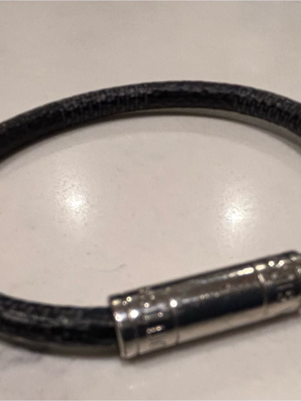 Louis Vuitton Keep It Bracelet M8152E Damier Graphite Canvas Silver Clasp Size 7 - Picture 5 of 7
